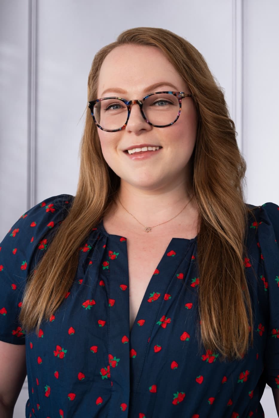 Brigit Jacoby, LCSW, anxiety therapist in Venice Beach, CA, smiling in a professional headshot